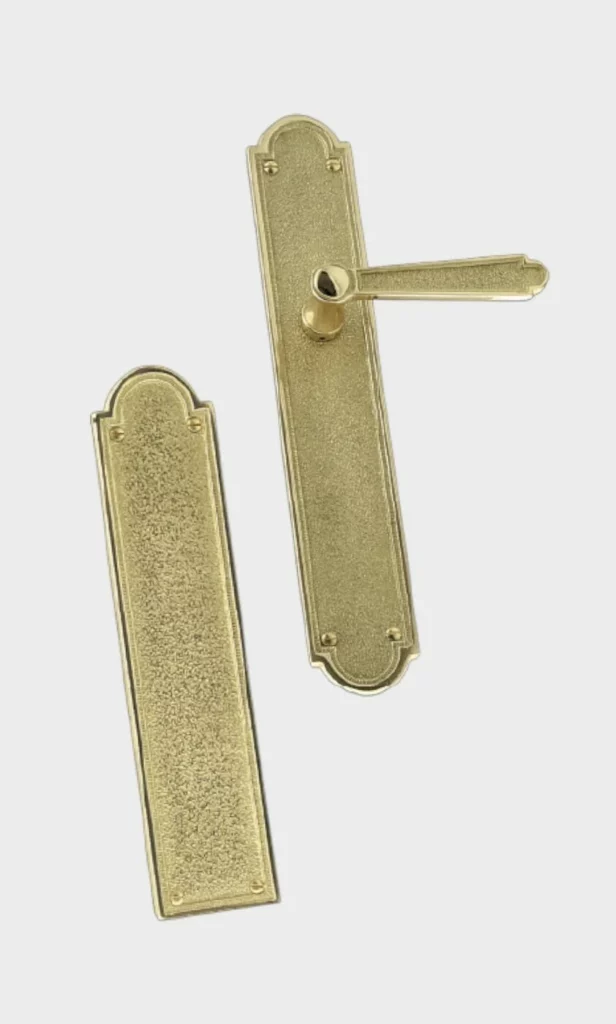 Poignée de porte et crémone en bronze style Directoire pour agencement intérieur